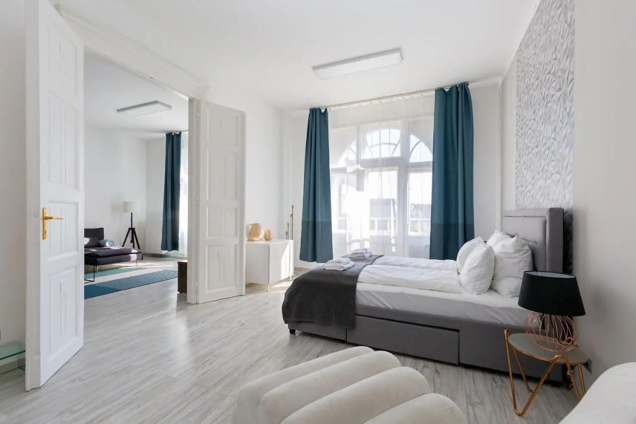 Designer Apartment On The Budapest Broadway W 2Br, Ac And Panorama Balcony Hungary